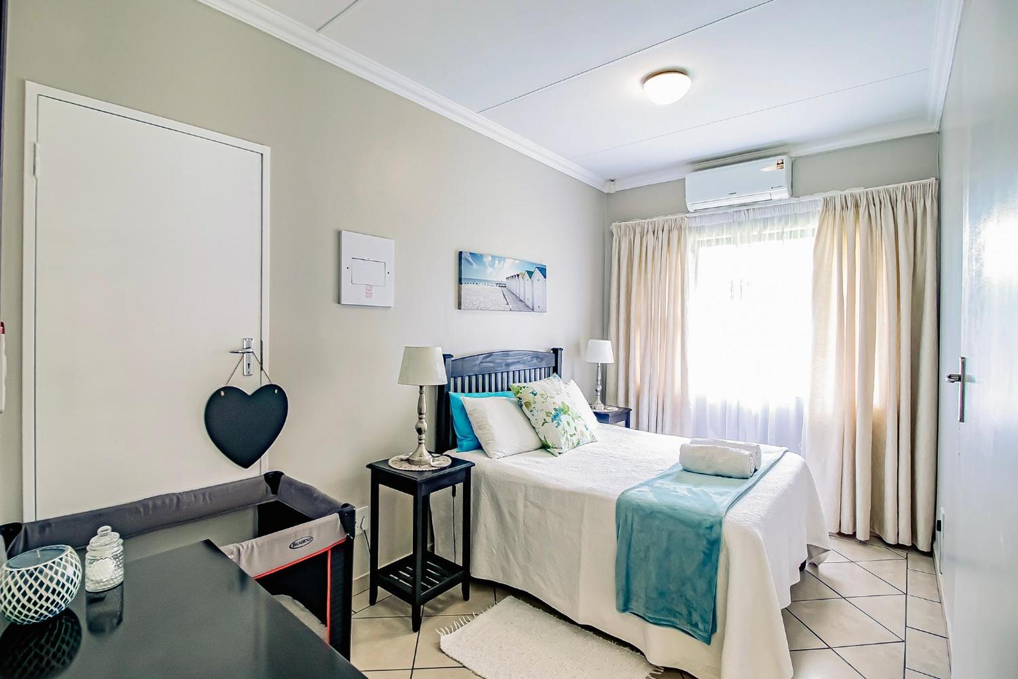 Leozet Self Catering Apartment Преторія Екстер'єр фото